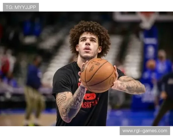 鲍尔伤情引关注，球队加强伤病管理策略