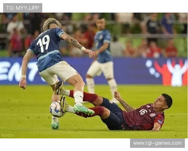 巴拉圭队防线稳固，力保球门不失引关注